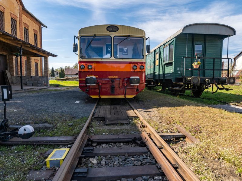 kamenický motoráček, sklářská lokálka
